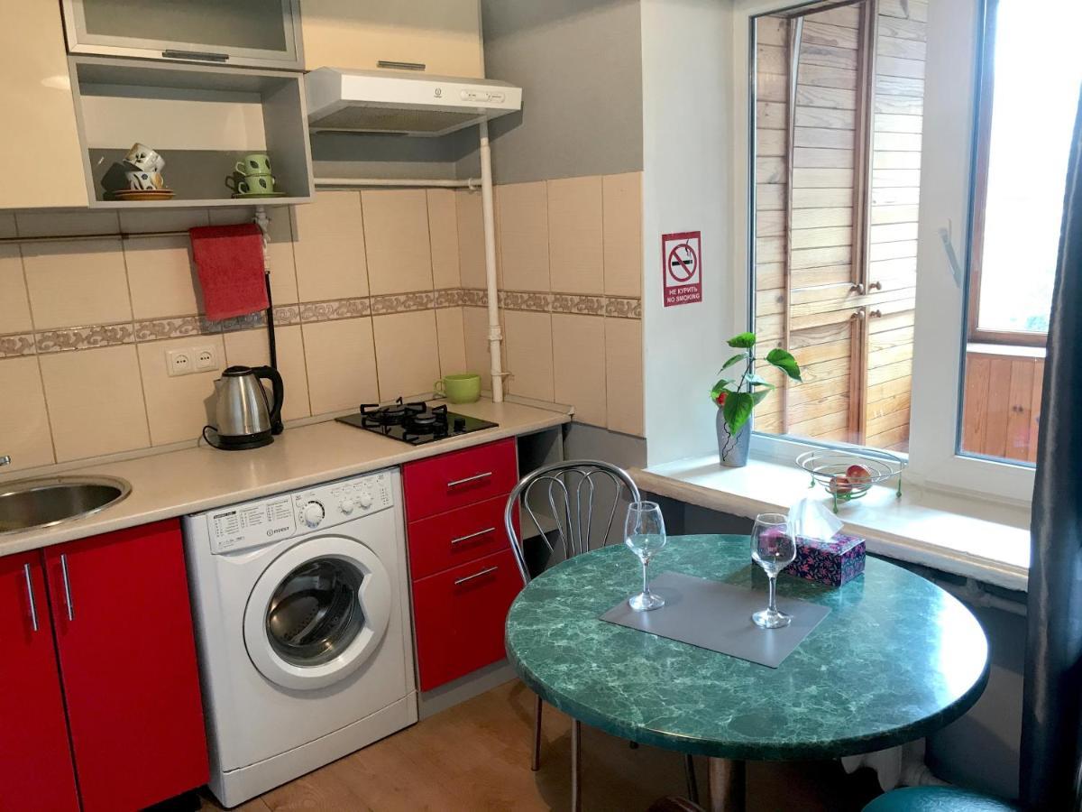 Apartment Olympyska On Velyka Vasylkyvska 45 Киев Екстериор снимка